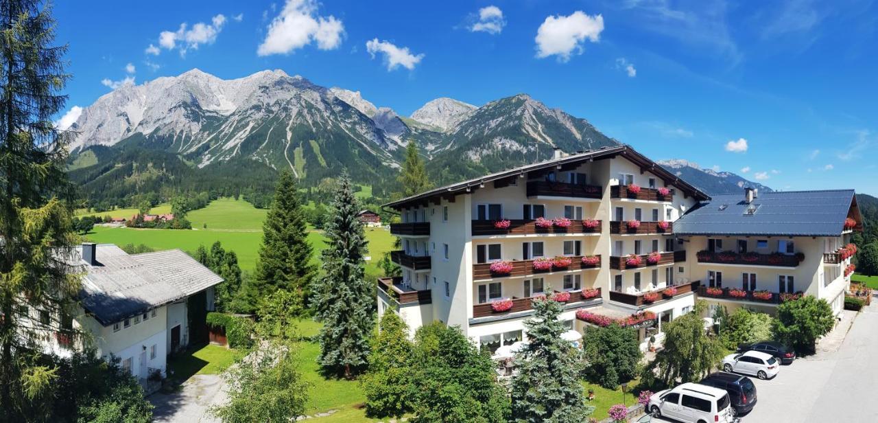Hotel Post Ramsau am Dachstein Exterior photo