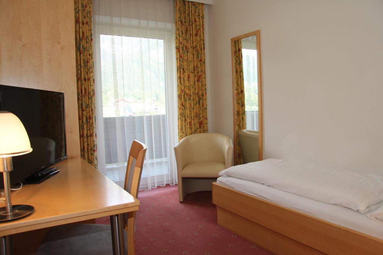 Hotel Post Ramsau am Dachstein Exterior photo